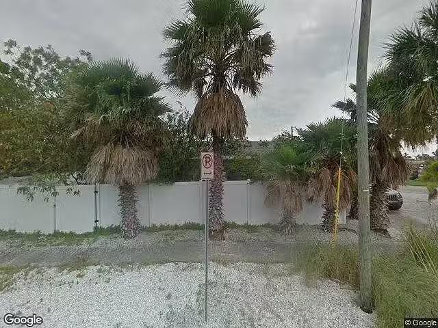 House for rent in Largo