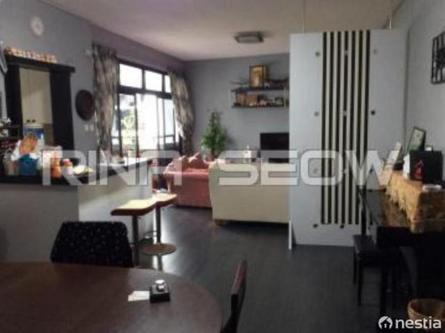 Apartment for sale in Siglap, 16 Upper East Coast