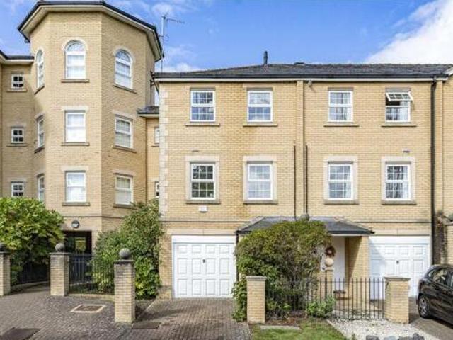House for sale in St George's Park, Oxford
