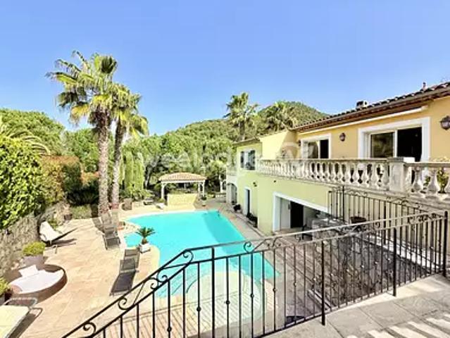 Maison vente à Arrondissement de Draguignan, Les Adrets-de-l'estérel