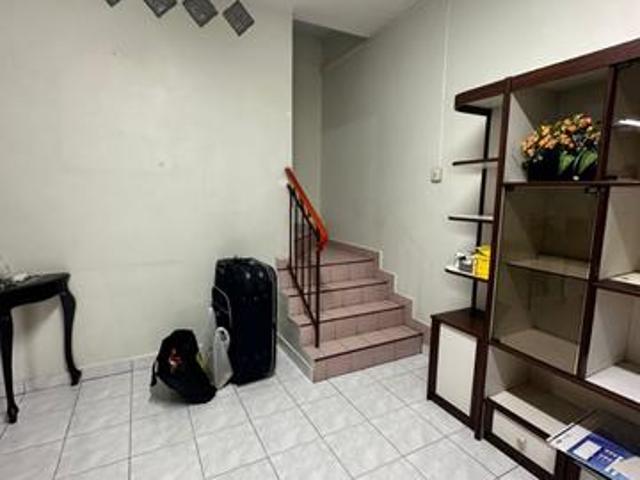 Terraced House for rent in Kinabalu, Sabah