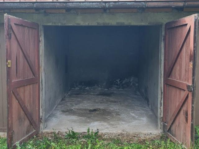 Garage location à Montbéliard, Mandeure