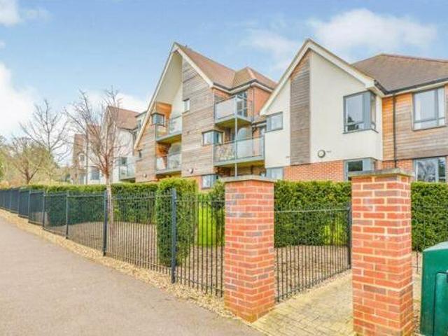 House for sale in Potters Bar, Hertfordshire