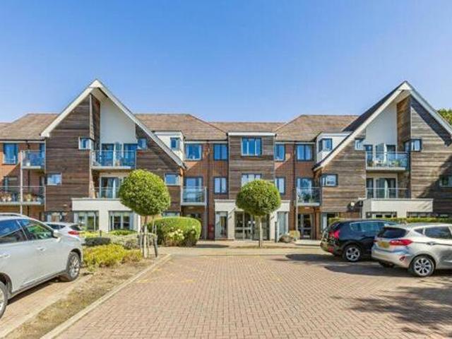 House for sale in Potters Bar, Hertfordshire