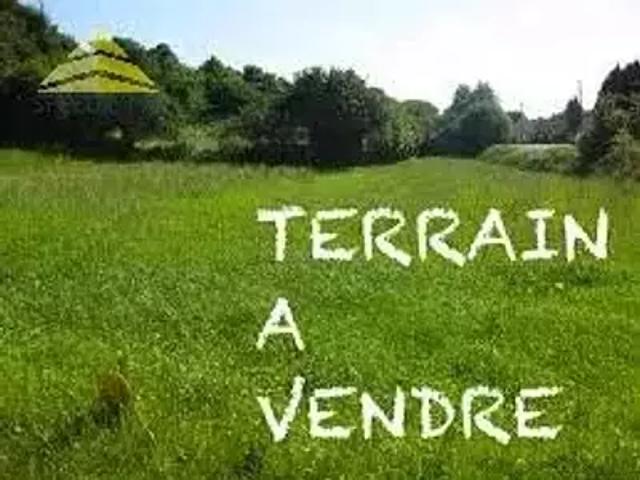 Terrain vente à Créteil, Mandres-les-roses