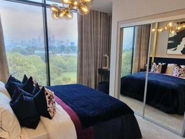 House for sale in Chigwell, Epping