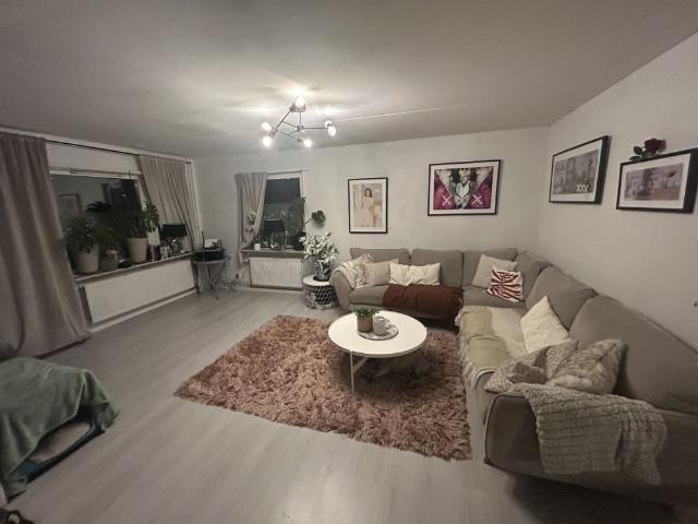 Lägenhet hyra i Huddinge, Stockholm