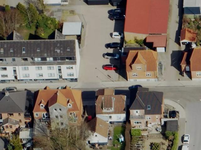 Erhvervsejendom til leje i Ikast, Århus