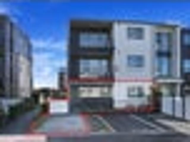 Apartment for rent in Owhata