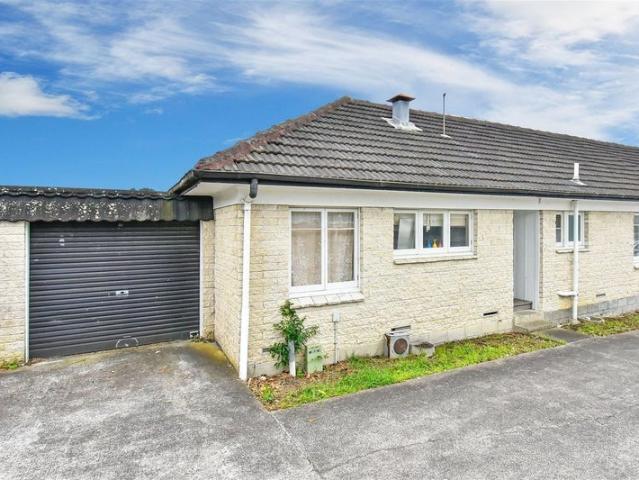 House for rent in Owhata, Oroua County