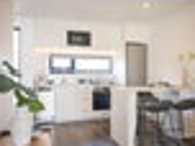 Townhouse for rent in Owhata, Oroua County