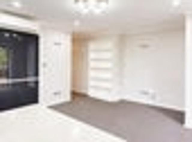 House for rent in Owhata