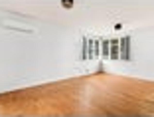 House for rent in Owhata