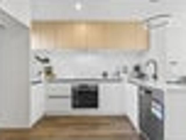 Townhouse for rent in Owhata, Oroua County