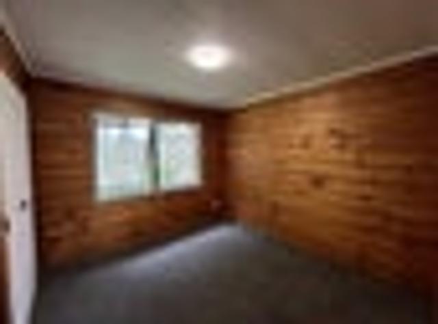 House for rent in Owhata, Oroua County