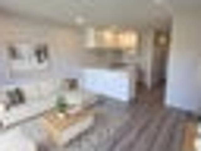 Townhouse for rent in Owhata