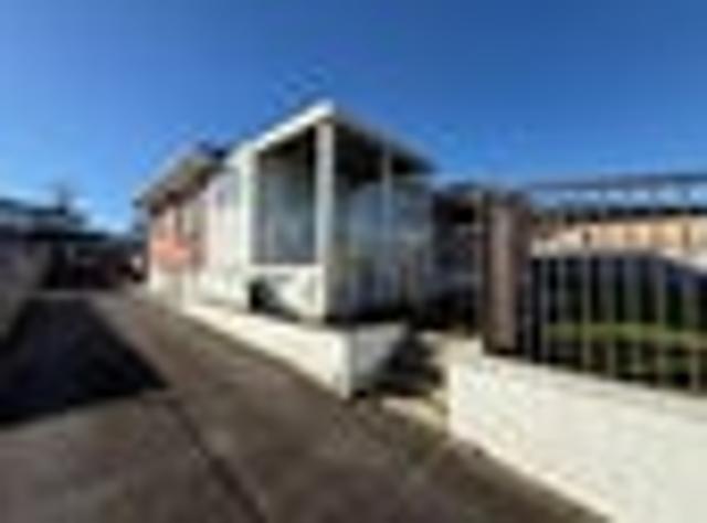 House for rent in Owhata, Oroua County