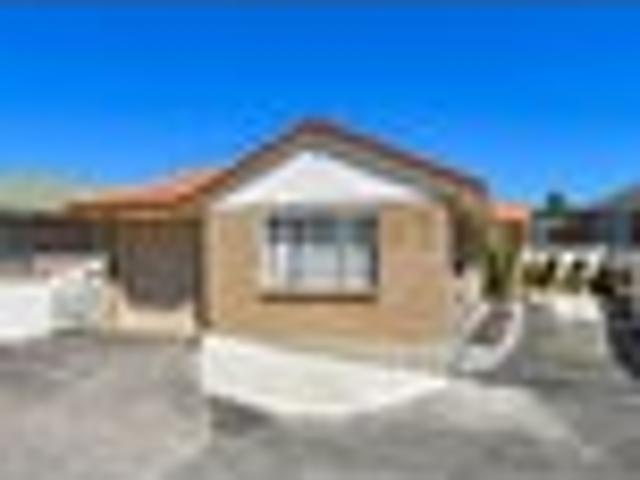 House for rent in Owhata, Oroua County