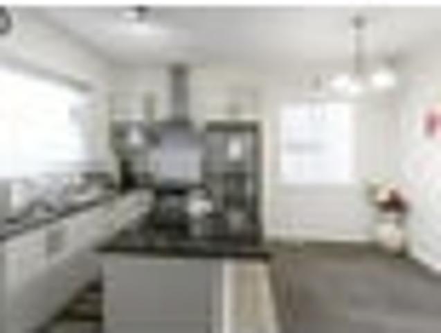 House for rent in Owhata, Oroua County