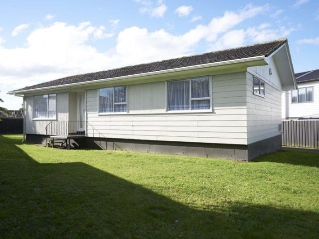 House for rent in Owhata, Oroua County