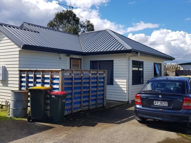 House for rent in Owhata, Oroua County