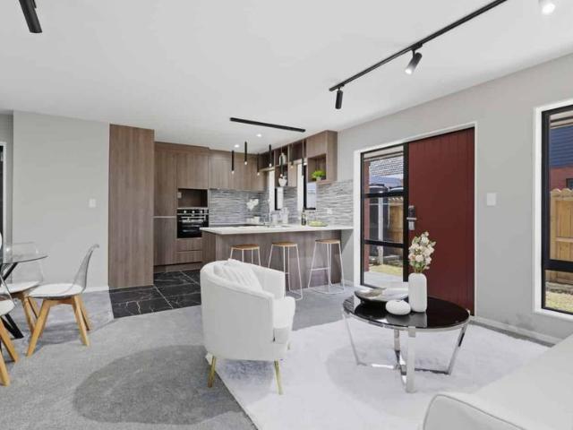 Townhouse for rent in Owhata