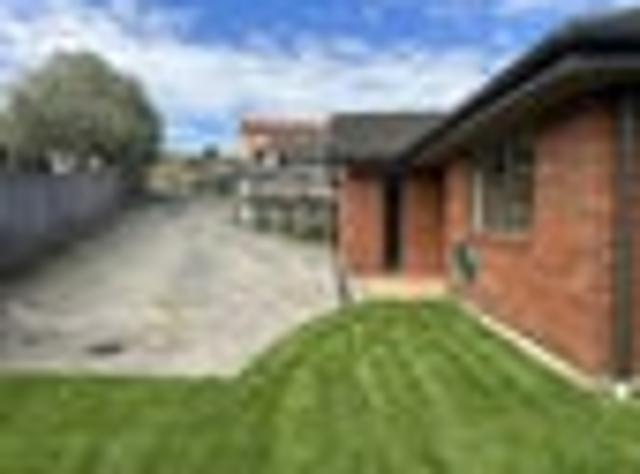 House for rent in Owhata, Oroua County