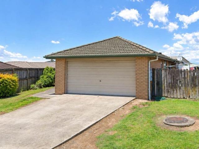 House for rent in Owhata, Oroua County