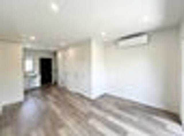 Townhouse for rent in Owhata, Oroua County
