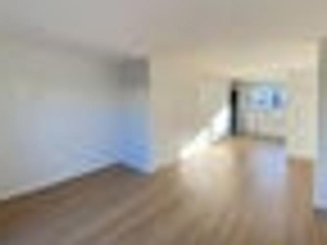 Townhouse for rent in Owhata