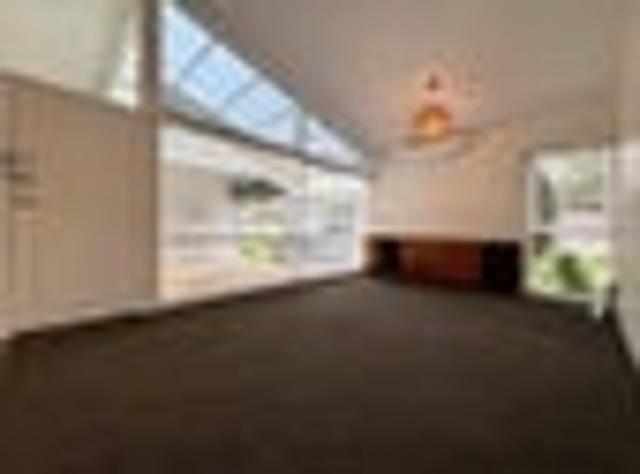 House for rent in Owhata, Oroua County