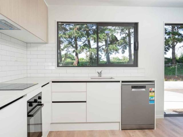 Townhouse for rent in Owhata, Oroua County