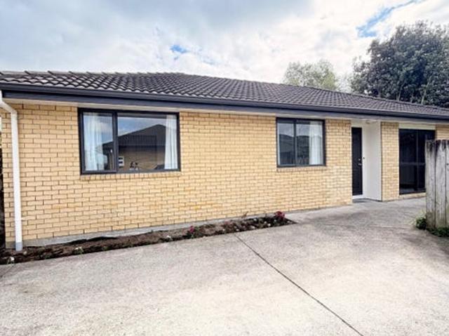 House for rent in Owhata, Oroua County