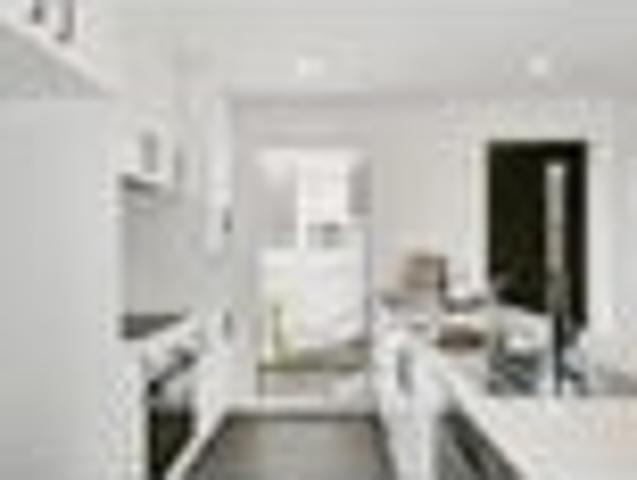 Townhouse for rent in Owhata