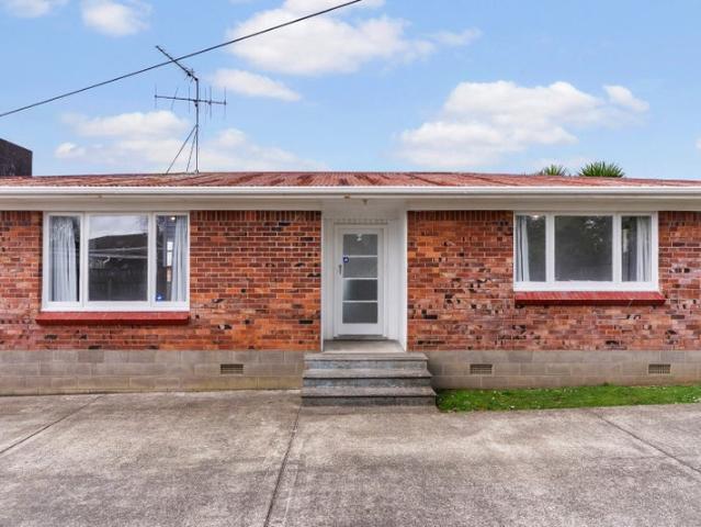 House for rent in Owhata, Oroua County