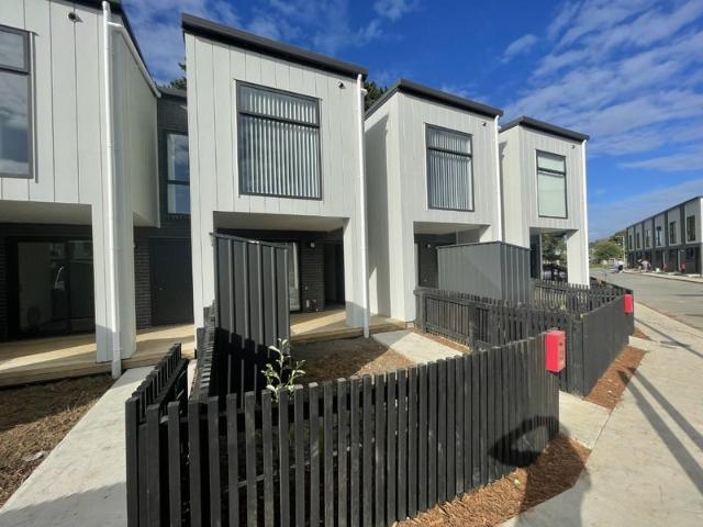 House for rent in Owhata, Oroua County