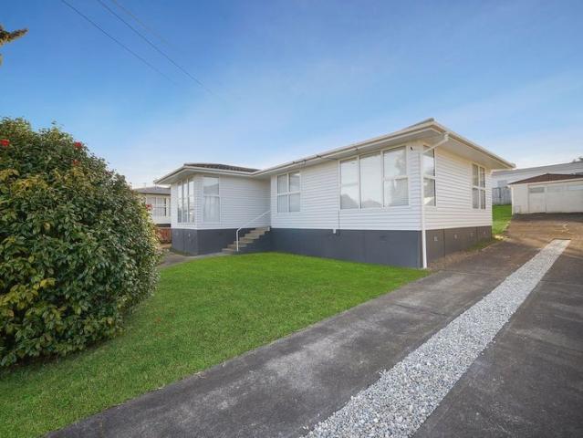 House for rent in Owhata, Oroua County