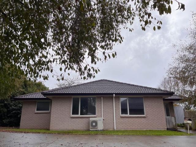House for rent in Owhata, Oroua County
