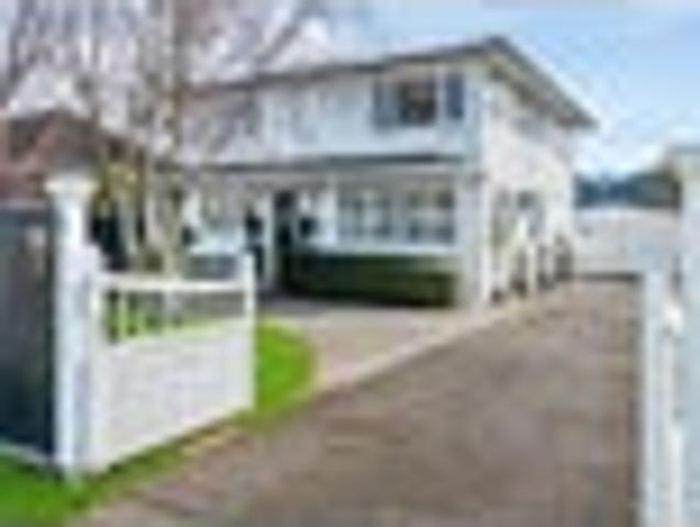 House for rent in Owhata