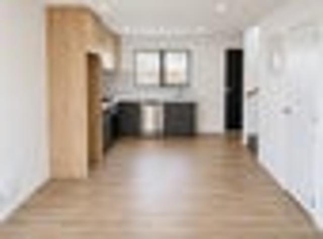 Townhouse for rent in Owhata