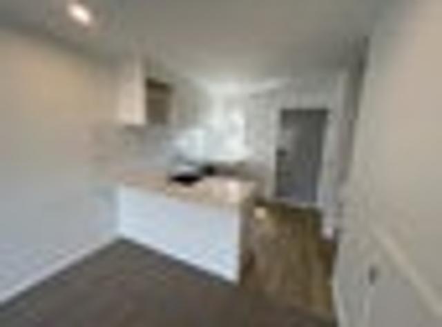 Townhouse for rent in Owhata, Oroua County
