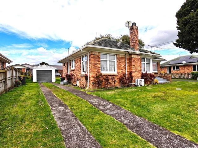 House for rent in Owhata, Oroua County