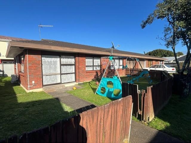 House for rent in Owhata, Oroua County