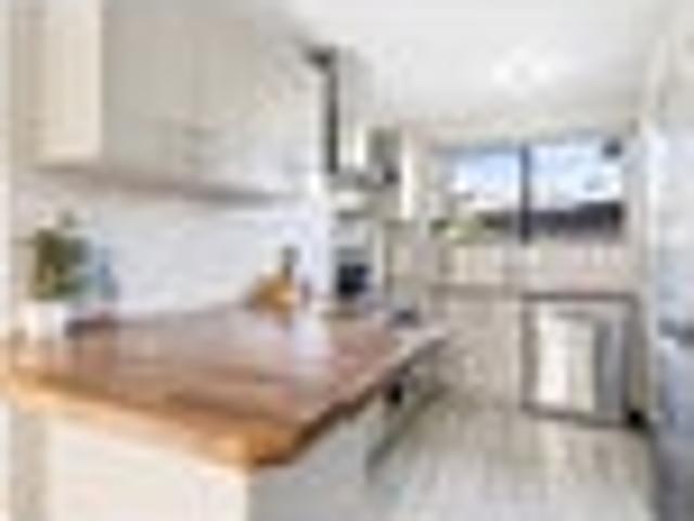 House for rent in Owhata, Oroua County