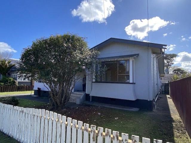 House for rent in Owhata, Oroua County
