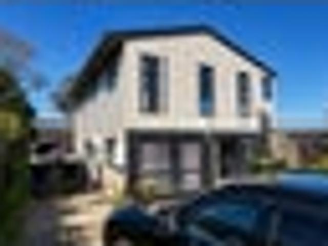 House for rent in Owhata, Oroua County