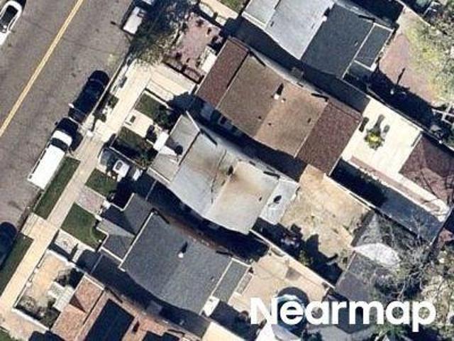 House for sale in Queens, Arverne