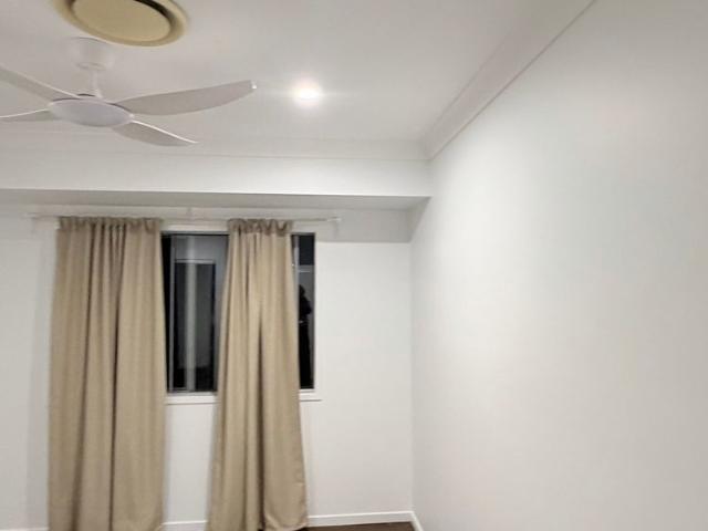 Room for rent in Moreton Bay, Queensland