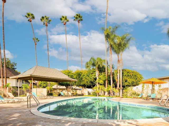 Apartment for rent in Santa Ana, California