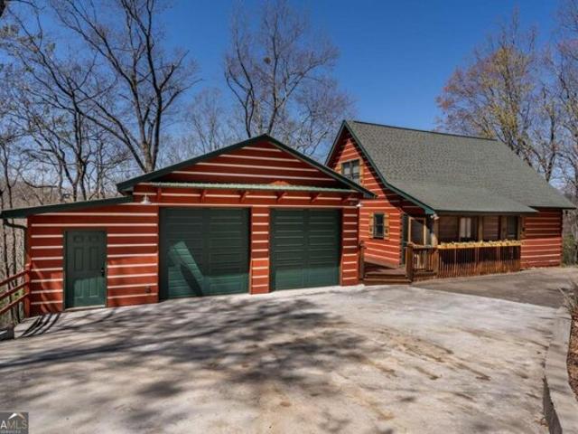 House for sale in Blue Ridge
